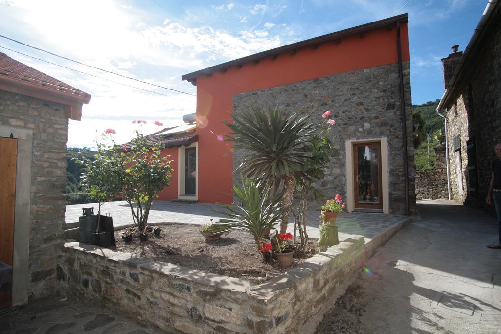 Agriturismo Giumin Hostal Rocchetta di Vara Exterior foto