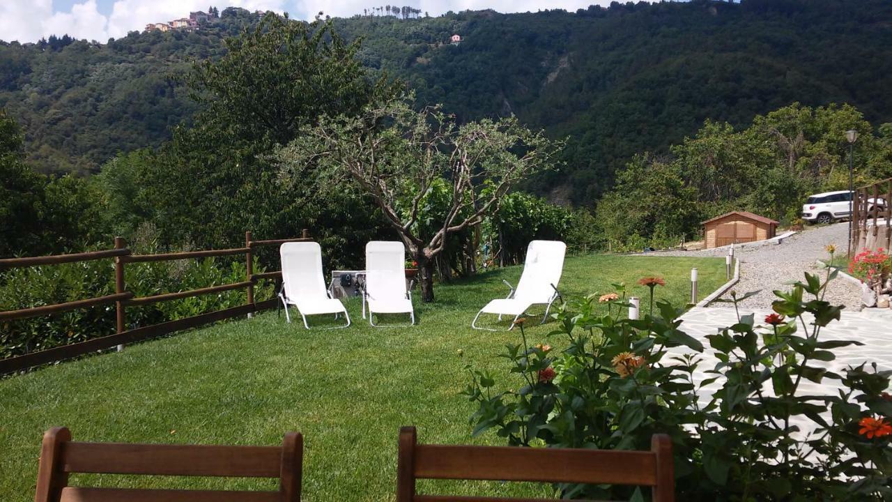 Agriturismo Giumin Hostal Rocchetta di Vara Exterior foto